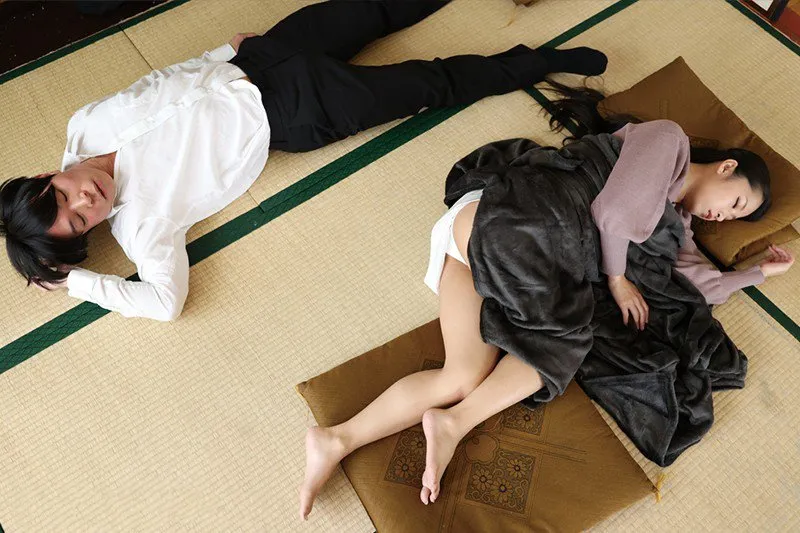 Sếp nhờ cấp dưới thử lòng bà xã và cái kết đắng lòng