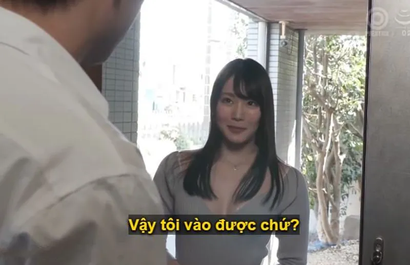 Người anh trai giàu có bị cô em gái xinh đẹp nhà bên cạnh, đã có chồng mới dọn về, dụ dỗ quan hệ.