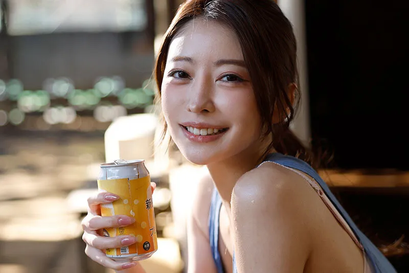 Nện chị nhà sát bên xinh đẹp khi về quê